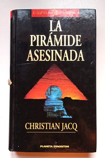 LA PIRAMIDE ASESINA LA PIRÁMIDE ASESINA